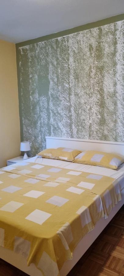 Apartman "Cvita" Drage Eksteriør bilde